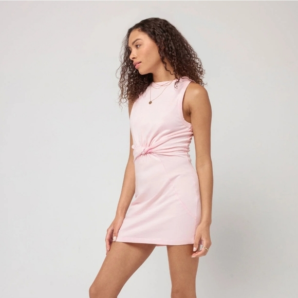NWT L'Space Seaview mini dress in rose quartz medium - Picture 9 of 14